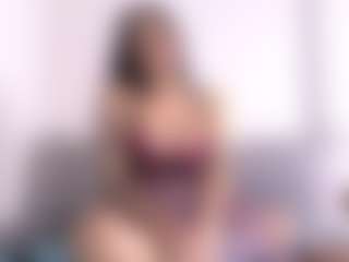 Live cam show with Thayra - Japanese on AdultVida.com | colombia