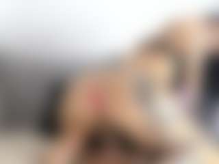 Thayra's Live Sex Cam Show