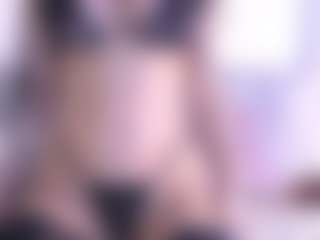 Thayra's Live Sex Cam Show
