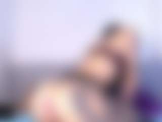 Live cam show with Thayra - Big Tits MILF on fapnchat