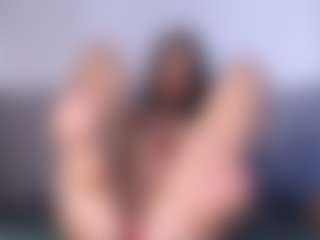 Thayra's Live Sex Cam Show