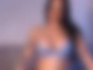 Live cam show with Thayra - Cosplay Mature on Livezox