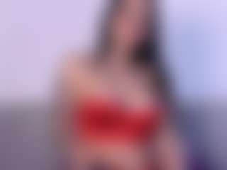 Thayra's Live Sex Cam Show