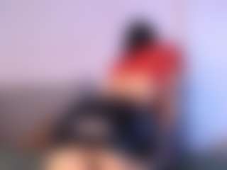 Thayra's Live Sex Cam Show