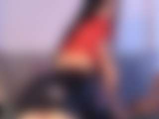 Thayra's Live Sex Cam Show