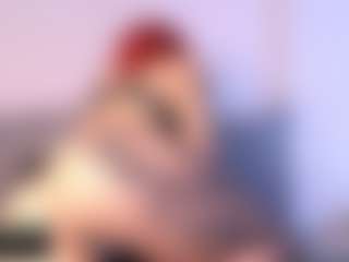Live cam show with Thayra - Latex on Milfs Live