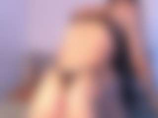 Thayra's Live Sex Cam Show