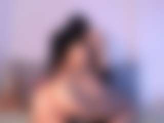 Live cam show with Thayra - Role Play MILF on livesuperchat.net