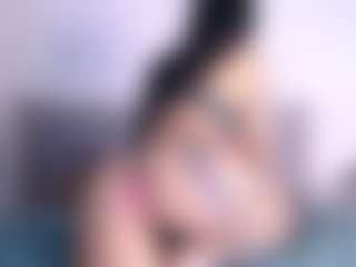 Live cam show with Thayra - Spank Mature on Camsoda