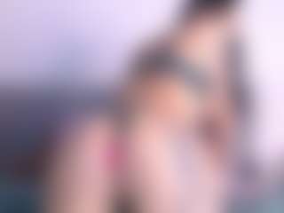 Thayra's Live Sex Cam Show