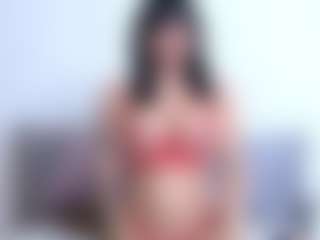 Thayra's Live Sex Cam Show