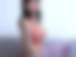 Thayra's Live Sex Cam Show