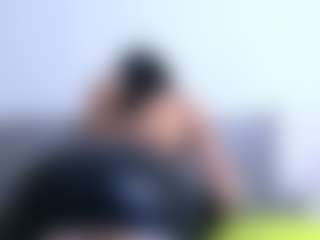 Thayra's Live Sex Cam Show