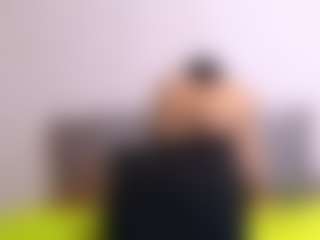 Thayra's Live Sex Cam Show