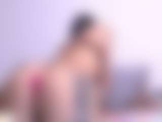Thayra's Live Sex Cam Show