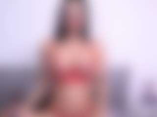 Thayra's Live Sex Cam Show