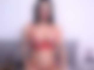 Thayra's Live Sex Cam Show