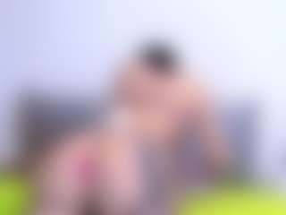 Thayra's Live Sex Cam Show