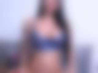Thayra's Live Sex Cam Show