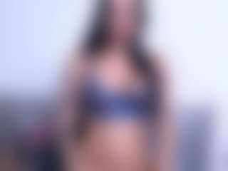Thayra's Live Sex Cam Show