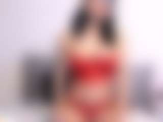 Live cam show with Thayra - Athletic Cosplay on sexytreat.net