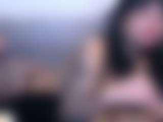 Thayra's Live Sex Cam Show