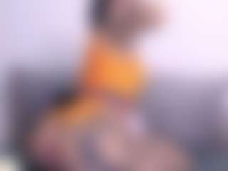 Thayra's Live Sex Cam Show