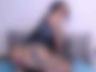 Thayra's Live Sex Cam Show