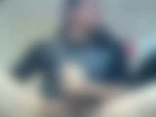 kiltro27's Live Sex Cam Show