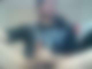 kiltro27's Live Sex Cam Show