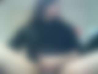 kiltro27's Live Sex Cam Show