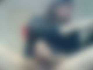 kiltro27's Live Sex Cam Show