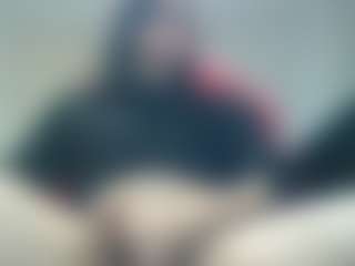 kiltro27's Live Sex Cam Show