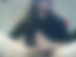 kiltro27's Live Sex Cam Show