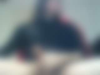kiltro27's Live Sex Cam Show