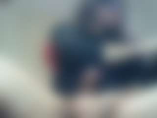 kiltro27's Live Sex Cam Show