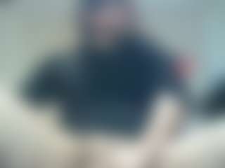 kiltro27's Live Sex Cam Show