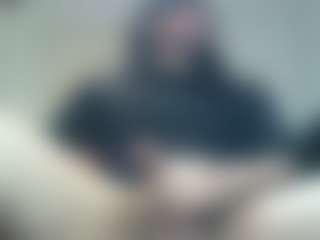 kiltro27's Live Sex Cam Show