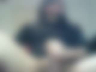 kiltro27's Live Sex Cam Show