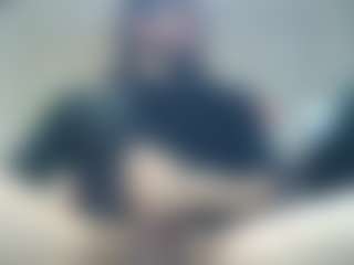 kiltro27's Live Sex Cam Show