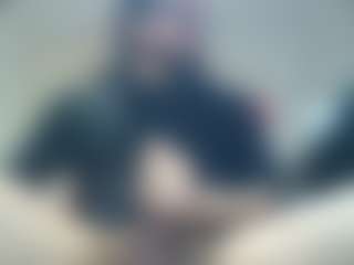 kiltro27's Live Sex Cam Show