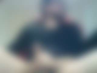 kiltro27's Live Sex Cam Show