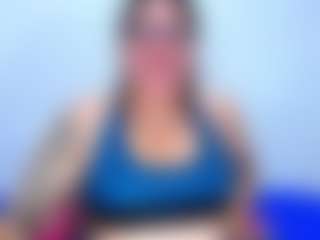 Live cam show with sharoonhills - Facial Piercings on Big Tits