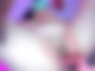 Live cam show with sharoonhills - Moaning on Milfs Live