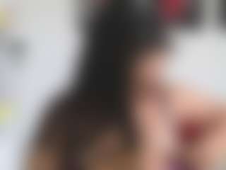 Live cam show with tammyandradee - Smoking on Camsoda