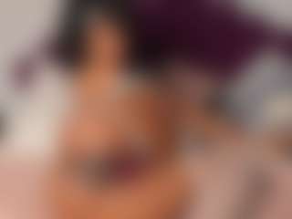 Live cam show with karla-ricochett - Oil on Camsoda