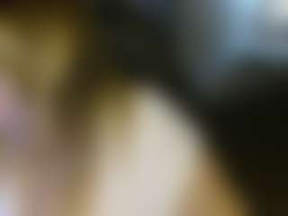 Live cam show with bella-savati - Middle Aged on AdultVida.com