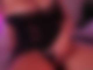 EmilyBell's Live Sex Cam Show