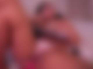 EmilyBell's Live Sex Cam Show