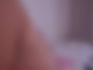 EmilyBell's Live Sex Cam Show